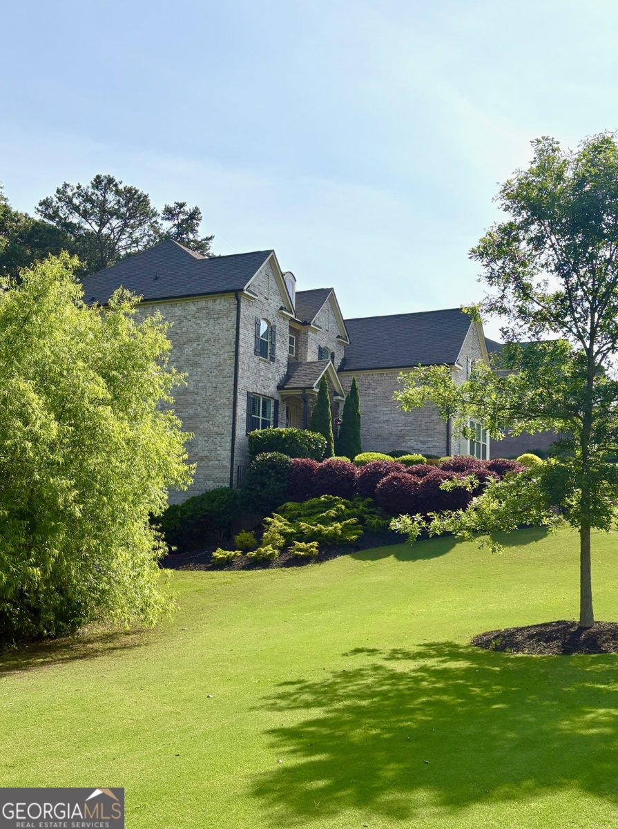 5460 Summit Oak Drive Milton - 4