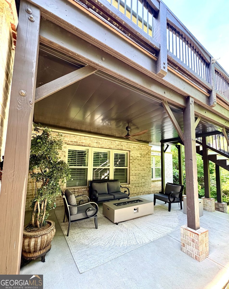5460 Summit Oak Drive Milton - 44