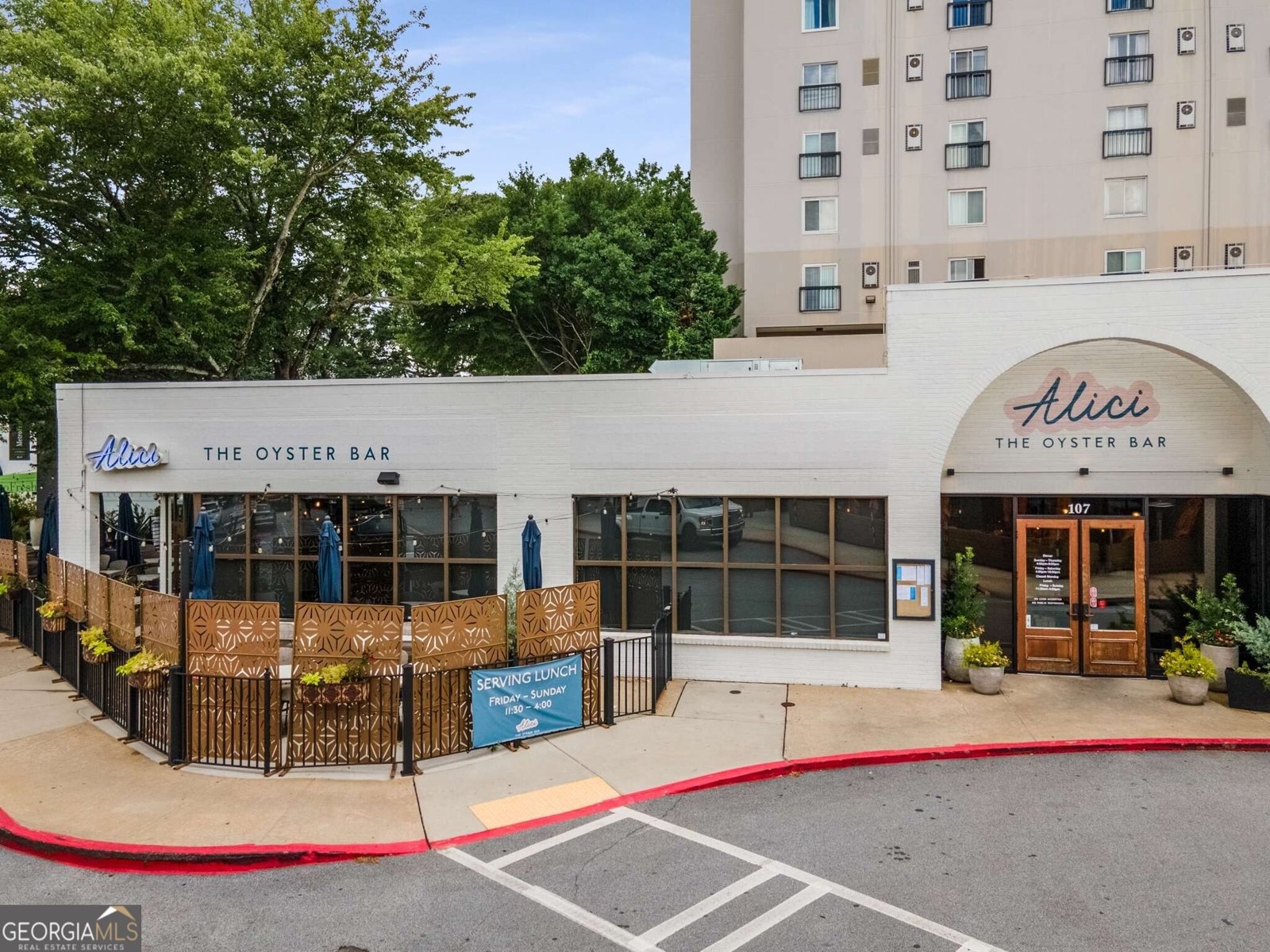 513 St Charles Avenue Atlanta - 77