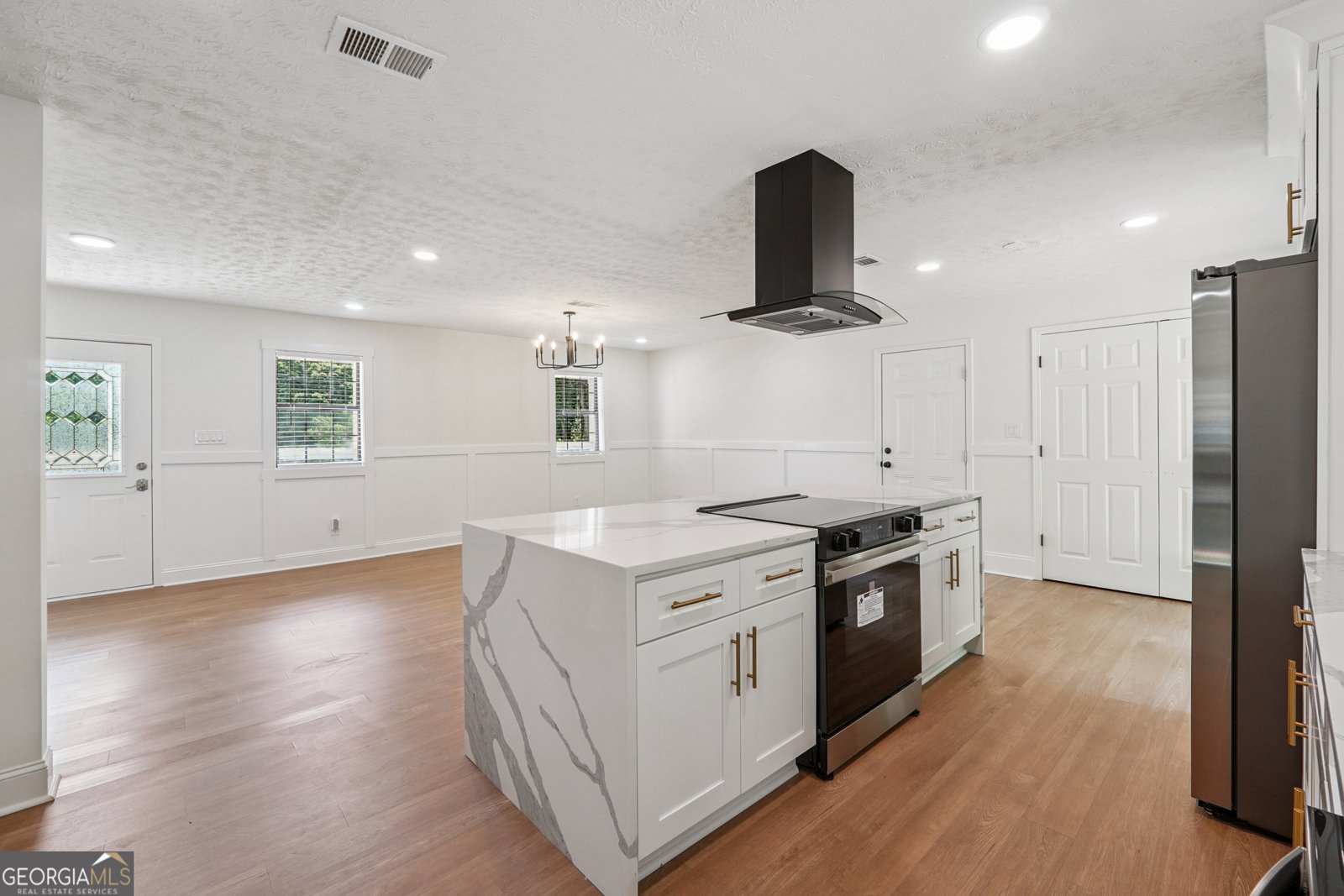 2103 Forest Court Snellville - 11