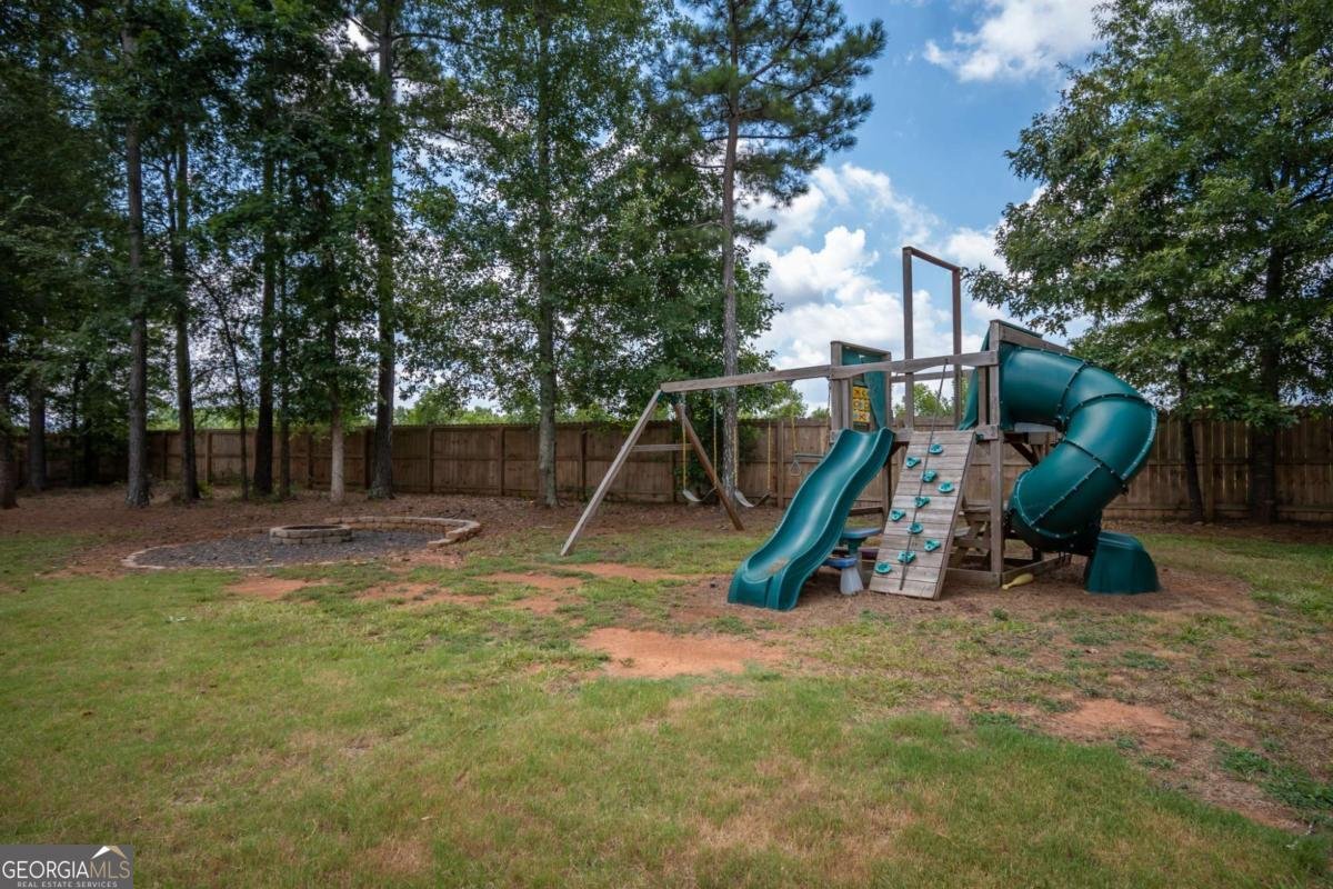 2163 Heather Lane Bogart - 74