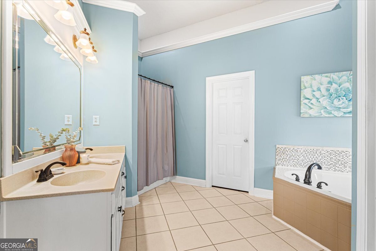 129 Roseine Drive Warner Robins - 29