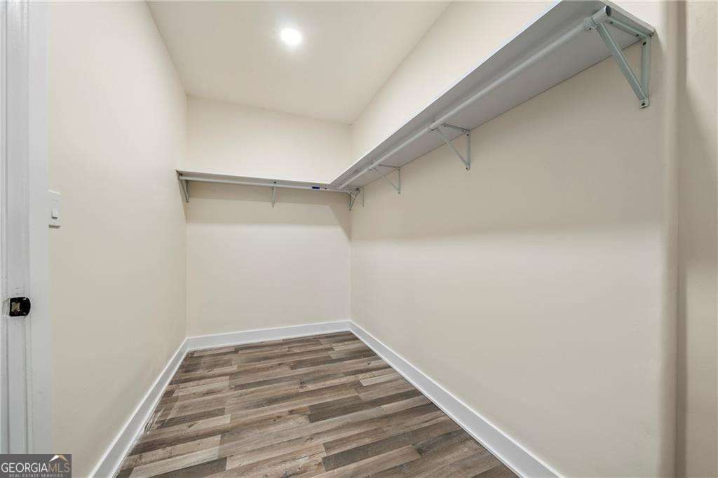 140 Wesley Place Fayetteville - 24
