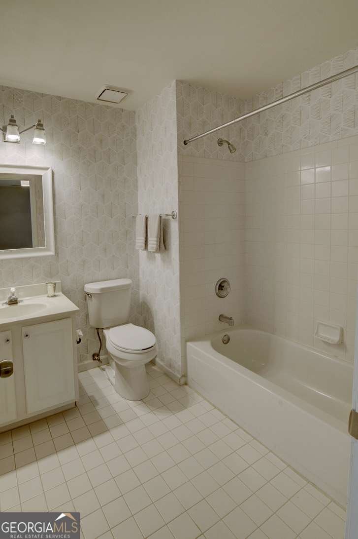 2705 Woodland Brook Lane Atlanta - 12