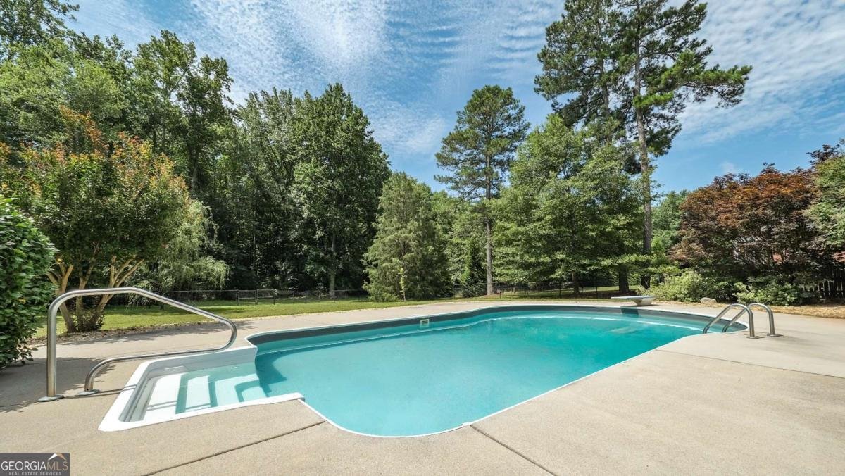 311 Hidden Lakes Drive Carrollton - 60