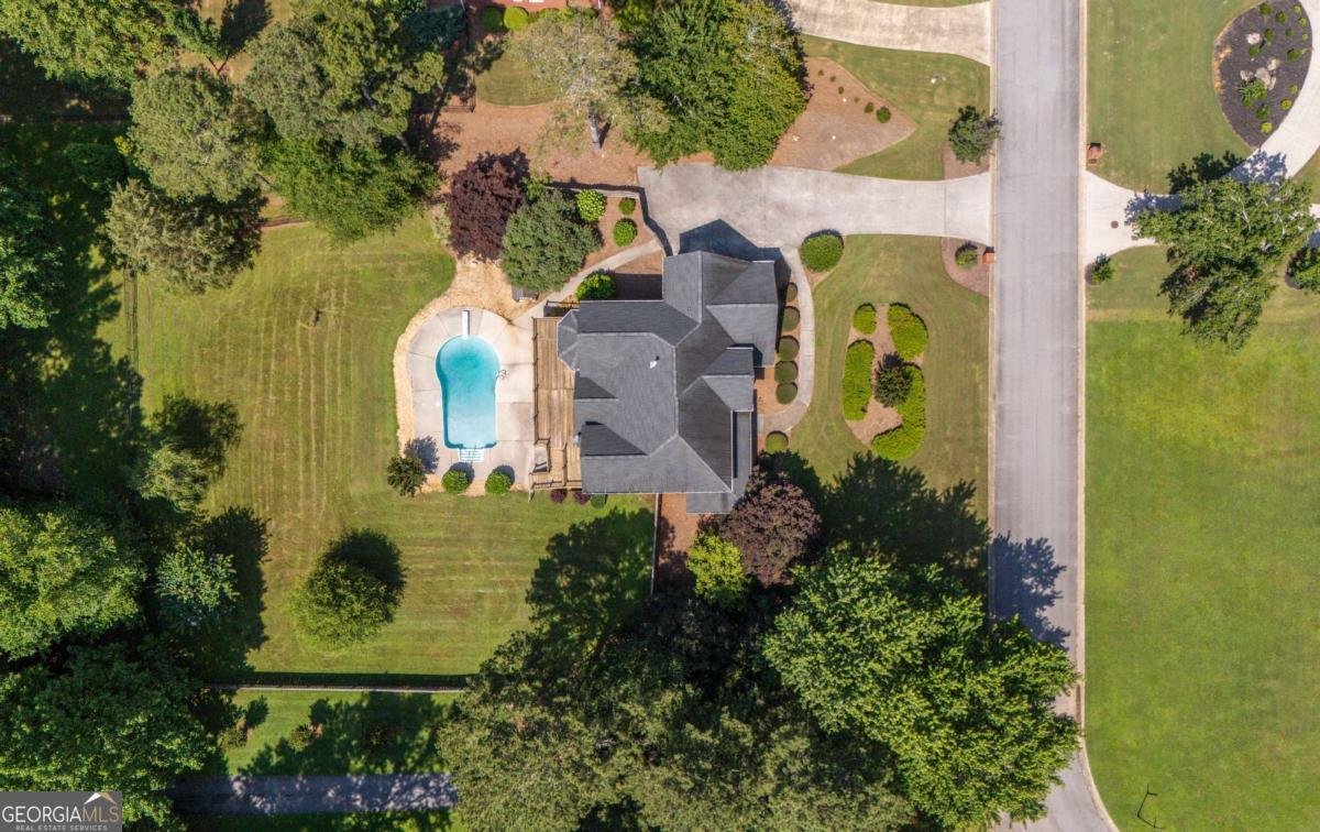 311 Hidden Lakes Drive Carrollton - 64