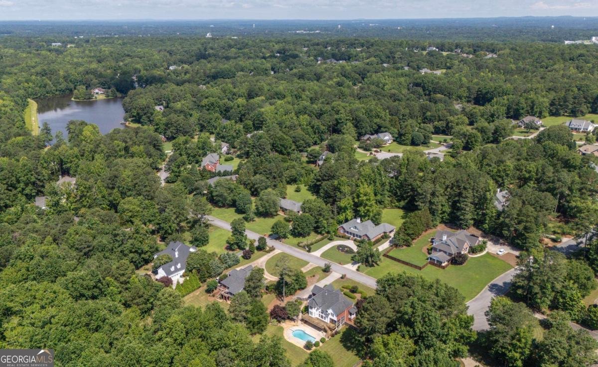 311 Hidden Lakes Drive Carrollton - 66