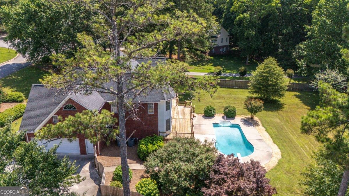 311 Hidden Lakes Drive Carrollton - 70