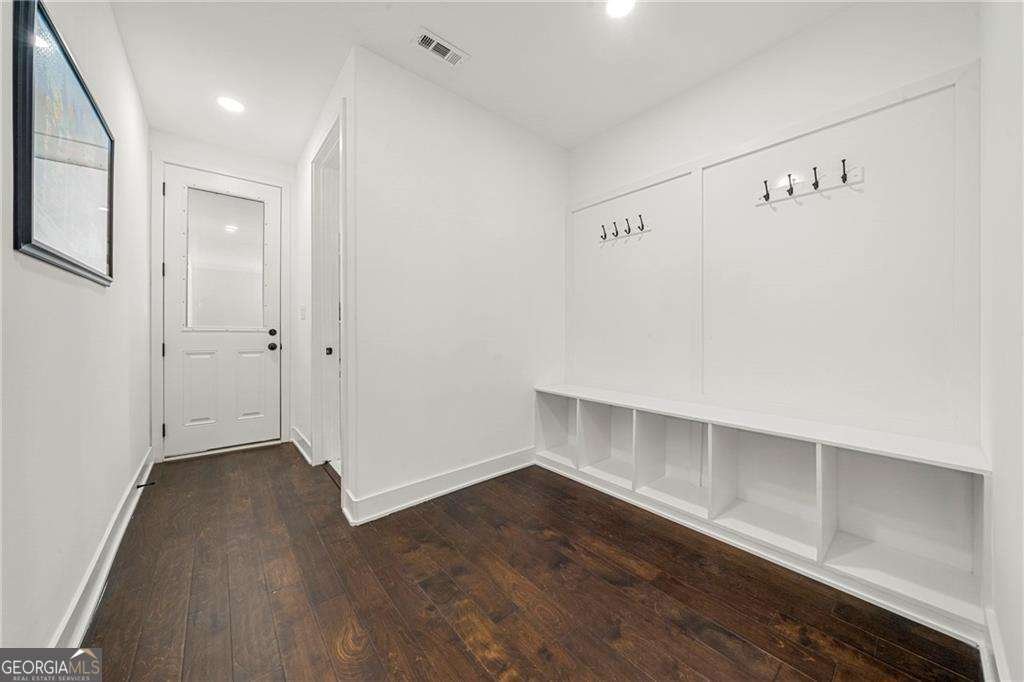 130 Wesley Place Fayetteville - 24