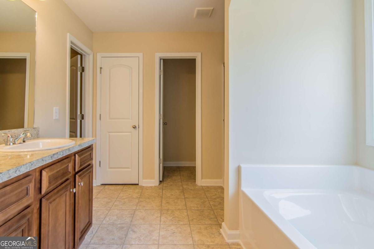 497 BENSON MEADOWS Drive Dallas - 25