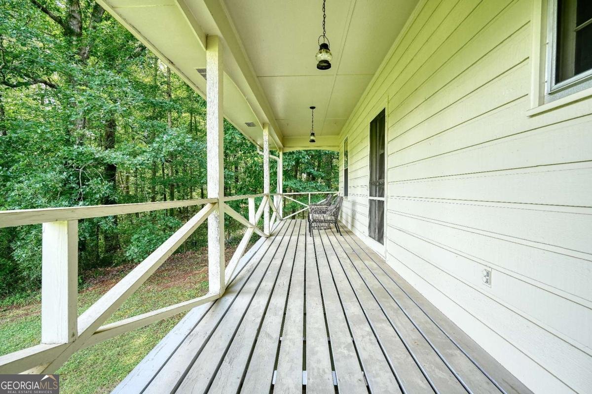 124 Lynn Drive Hiram - 33