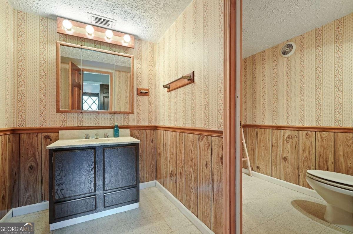 124 Lynn Drive Hiram - 57