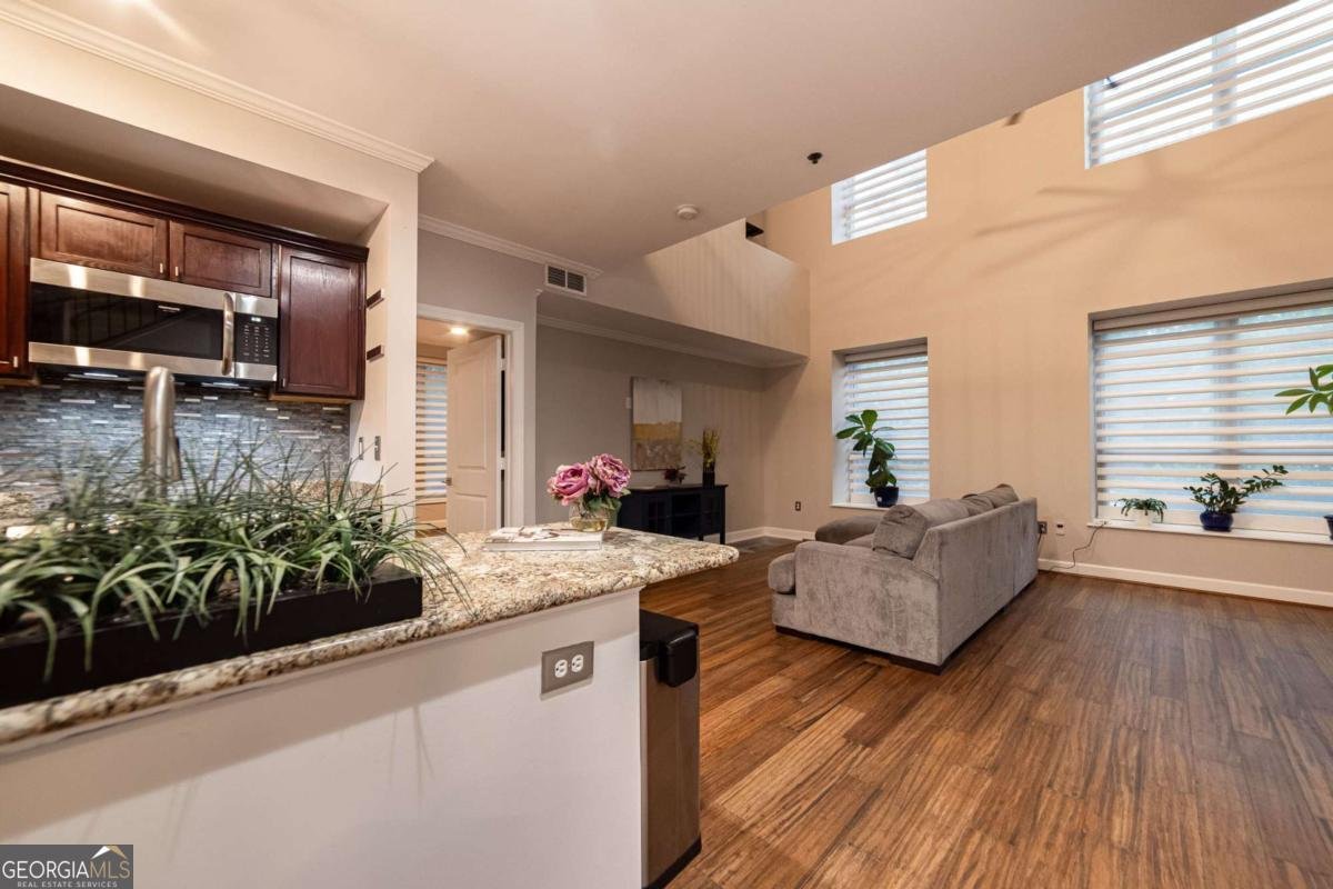 2626 Peachtree Road Atlanta - 11