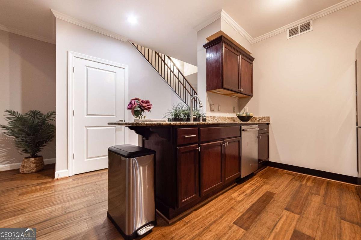2626 Peachtree Road Atlanta - 15