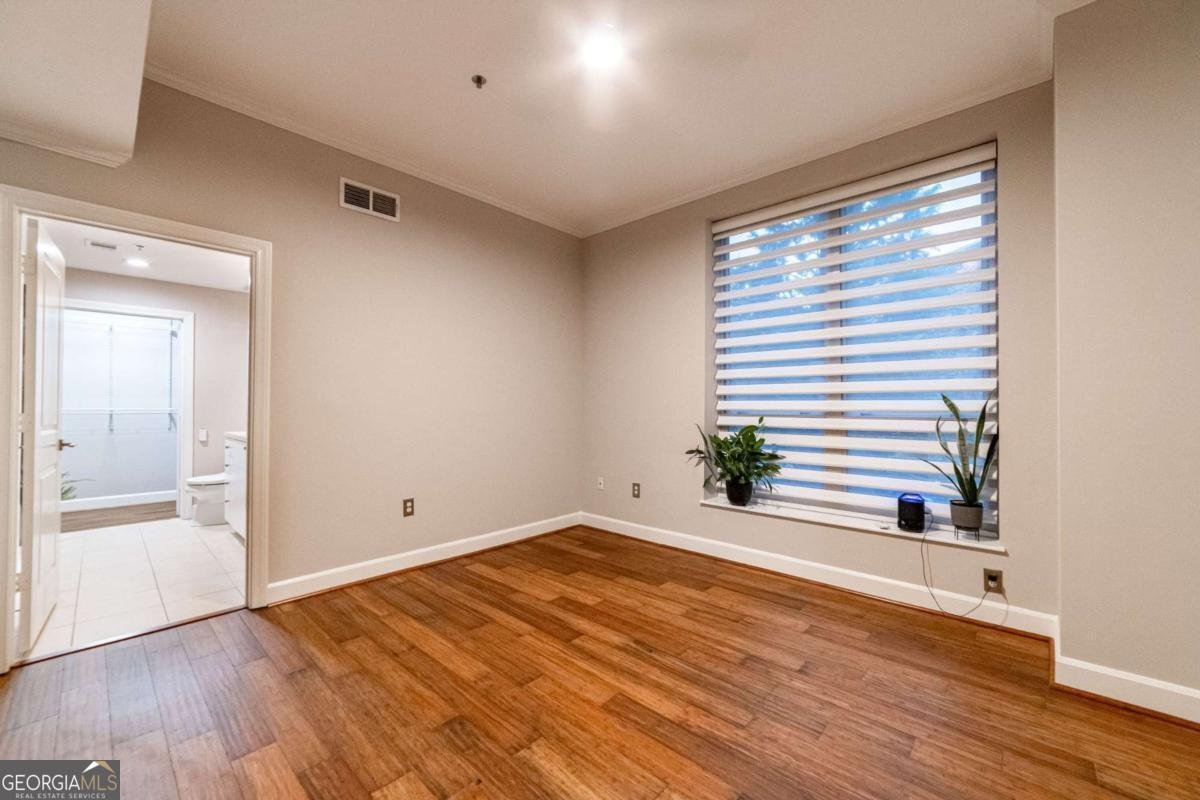 2626 Peachtree Road Atlanta - 29