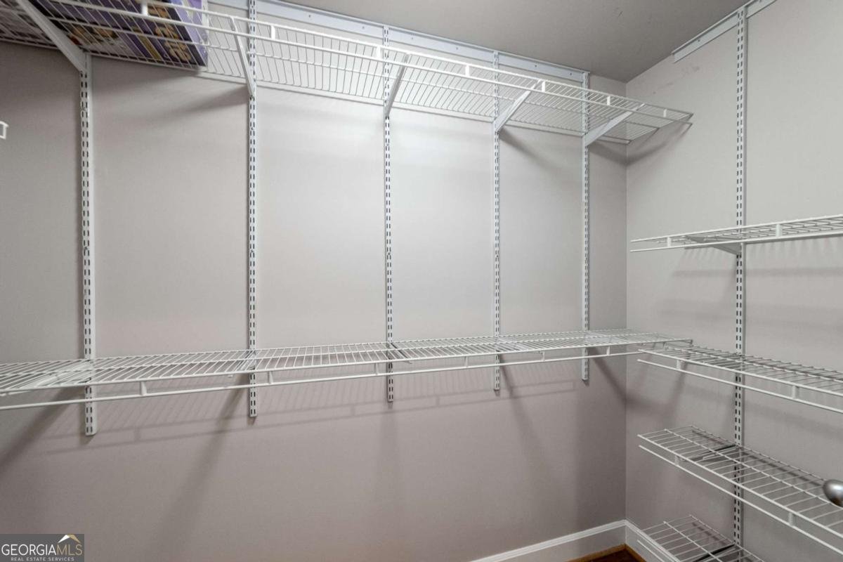2626 Peachtree Road Atlanta - 31