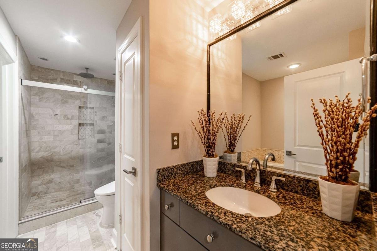 2626 Peachtree Road Atlanta - 53