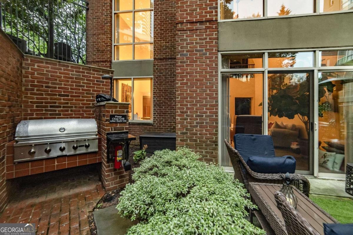2626 Peachtree Road Atlanta - 6