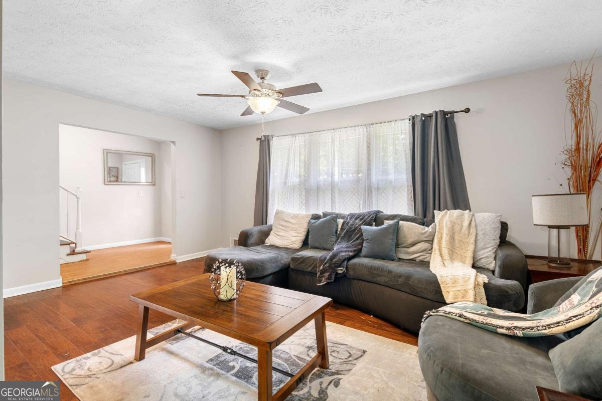 811 Corundum Court Stone Mountain - 4