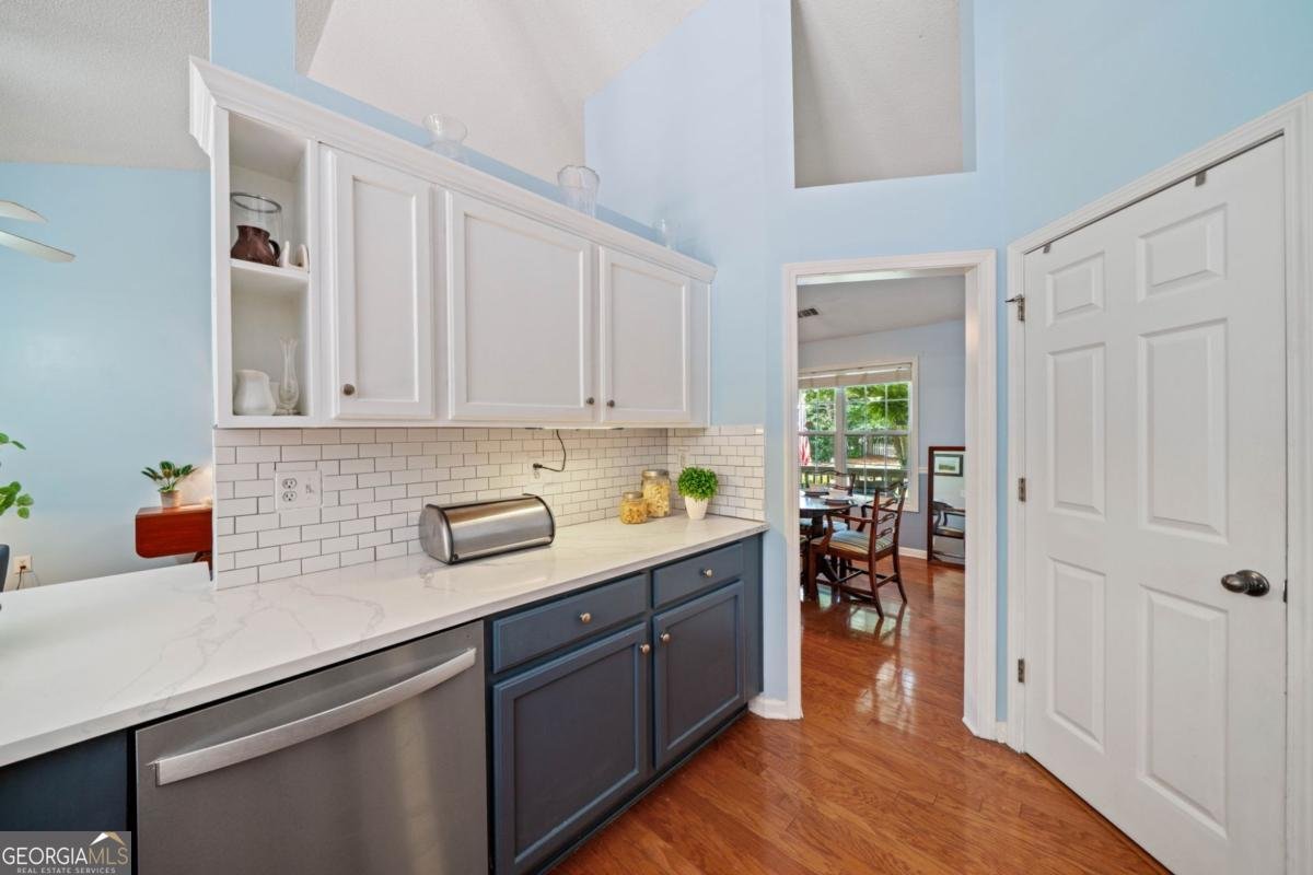 5776 Amberside Lane Sugar Hill - 12