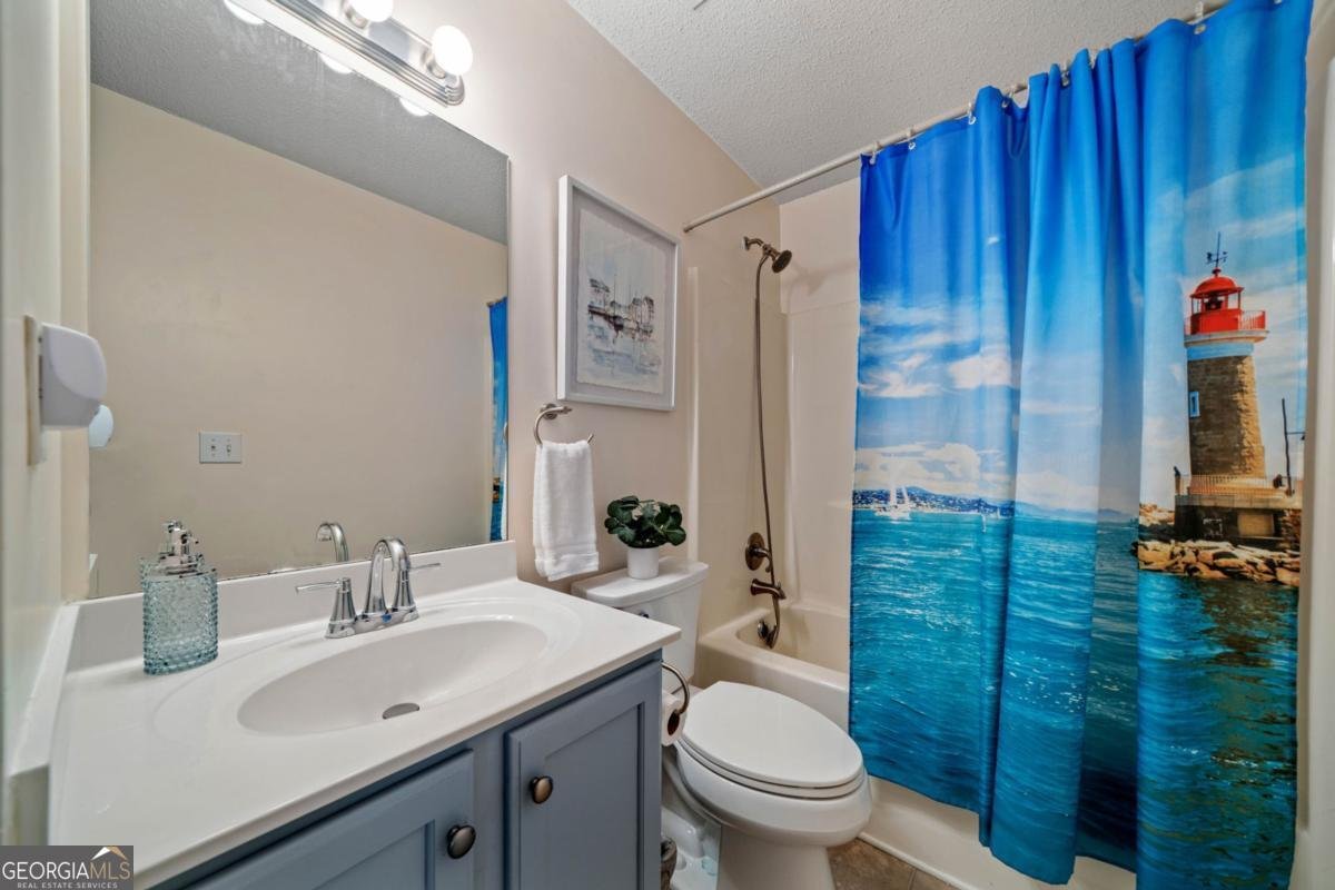 5776 Amberside Lane Sugar Hill - 17