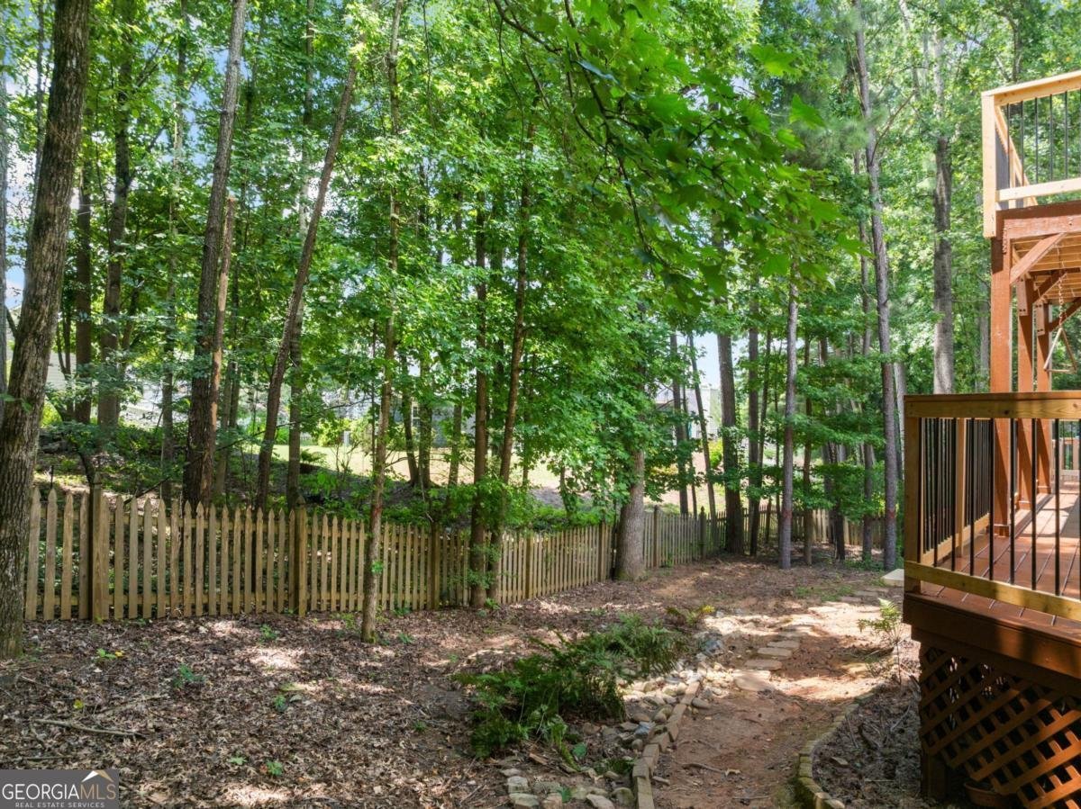 5776 Amberside Lane Sugar Hill - 35