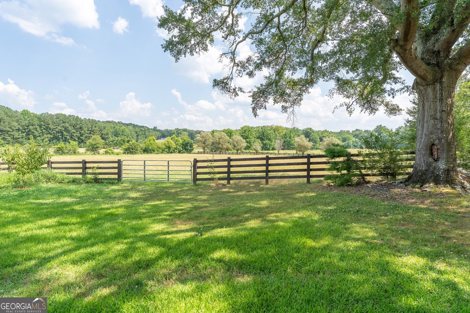 1213 Carters Road Chatsworth - 75