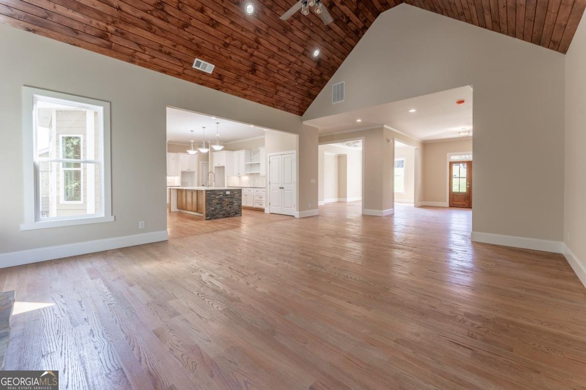 971 Heathchase Drive Suwanee - 11