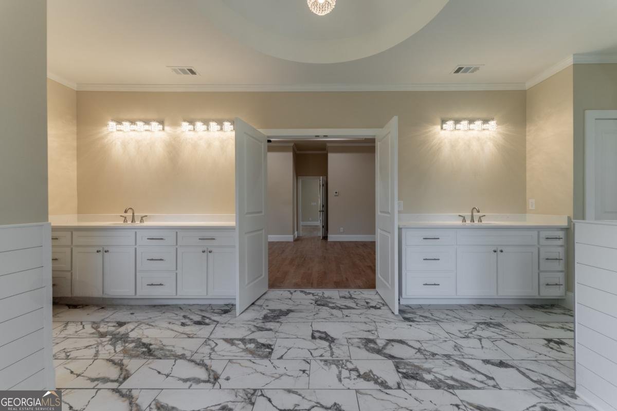 971 Heathchase Drive Suwanee - 22