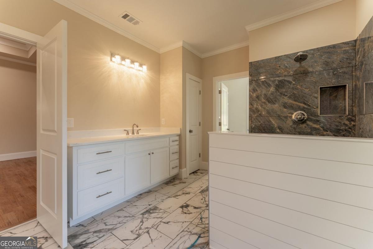 971 Heathchase Drive Suwanee - 24