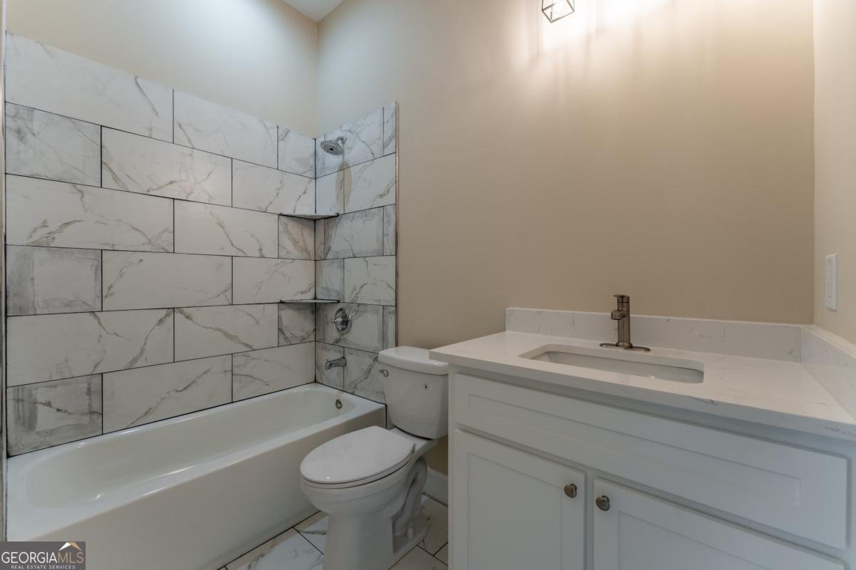 971 Heathchase Drive Suwanee - 29