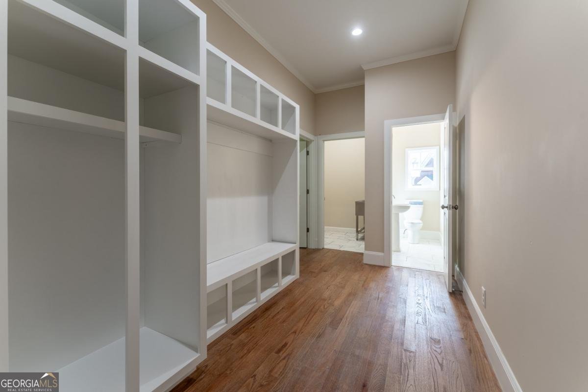 971 Heathchase Drive Suwanee - 33