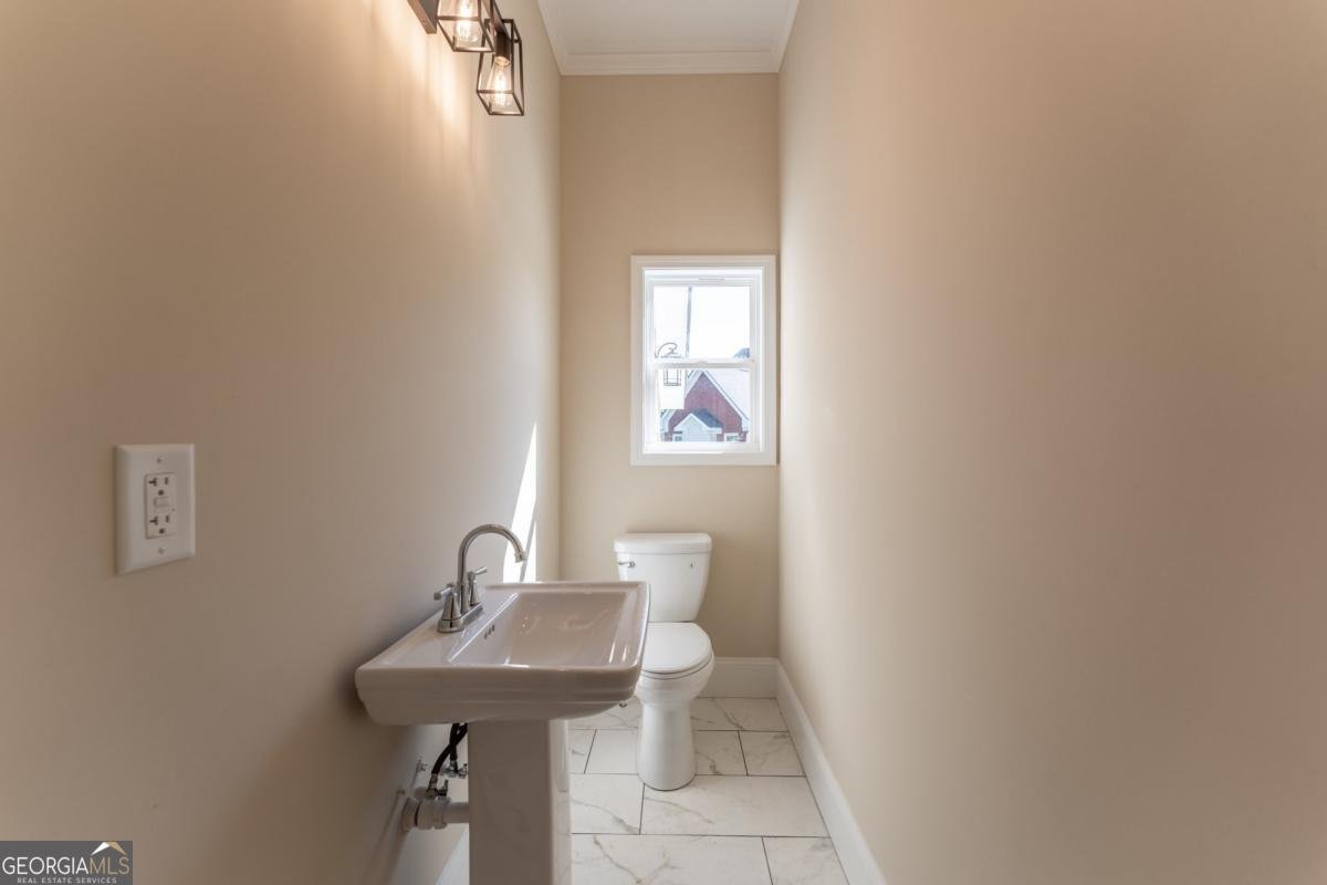 971 Heathchase Drive Suwanee - 34