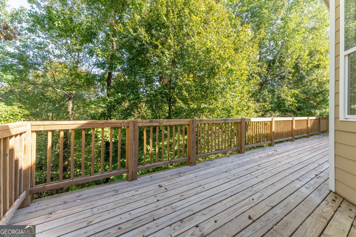 971 Heathchase Drive Suwanee - 40