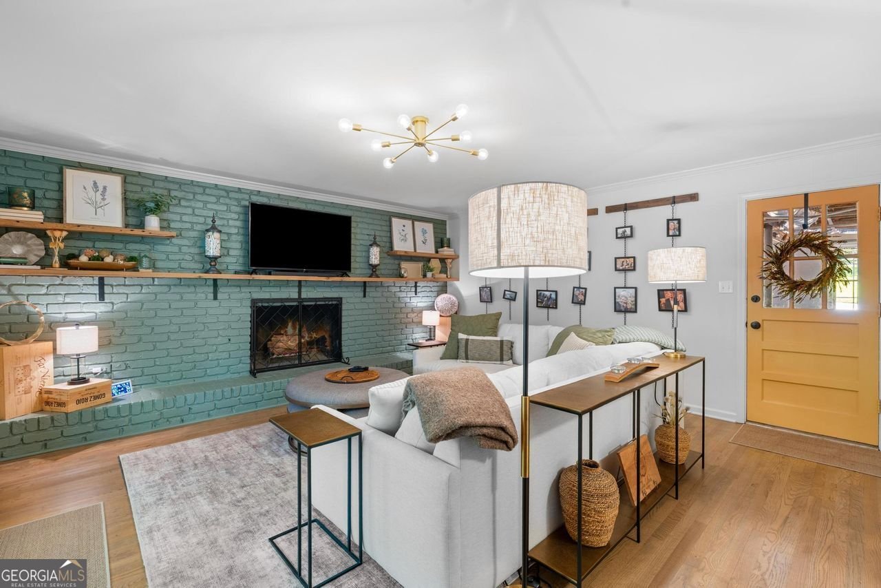 255 JADE COVE Circle Roswell - 11