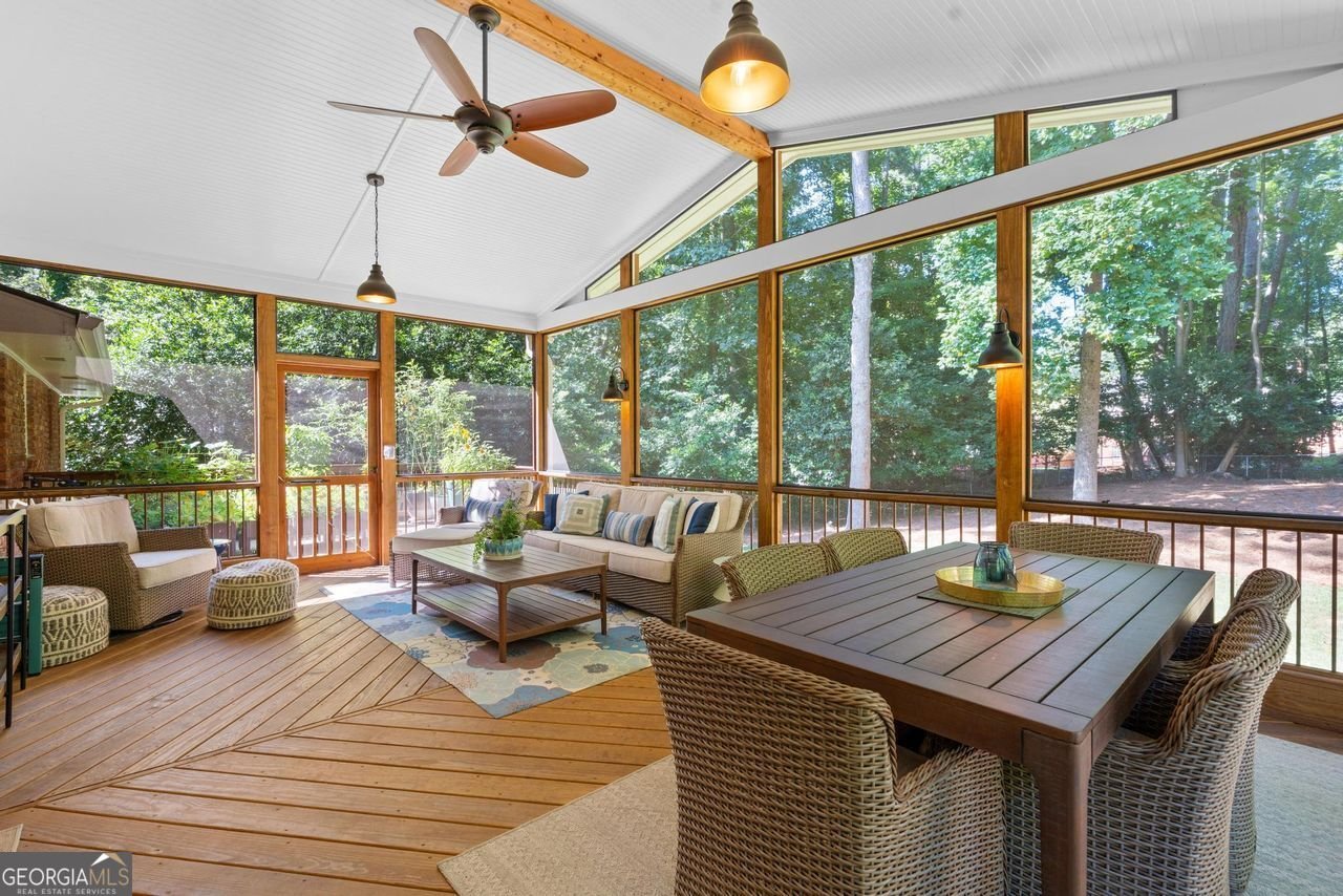 255 JADE COVE Circle Roswell - 14