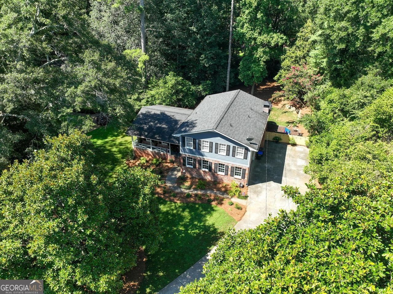 255 JADE COVE Circle Roswell - 34