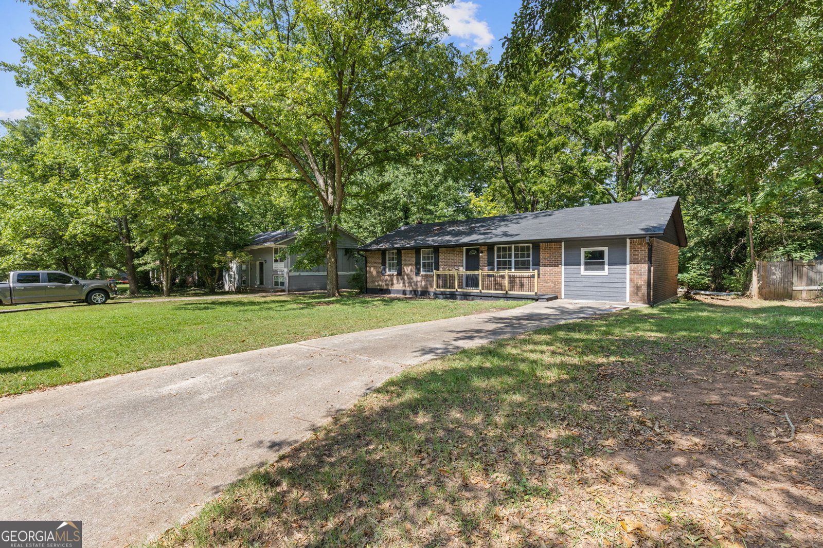 8221 Queens Drive Jonesboro - 20