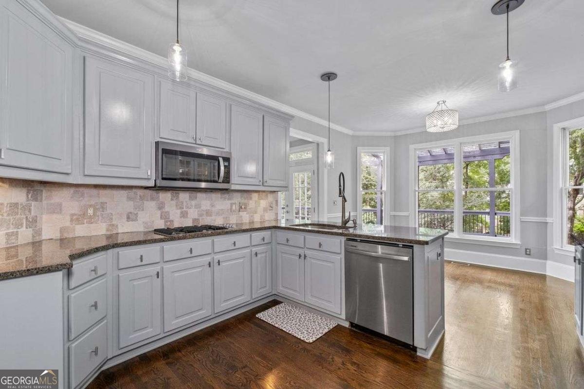 515 Oak Bridge Trail Alpharetta - 16