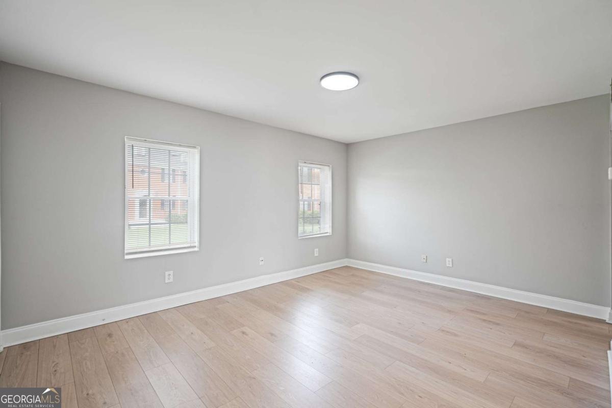 2367 Cascade Road Atlanta - 18