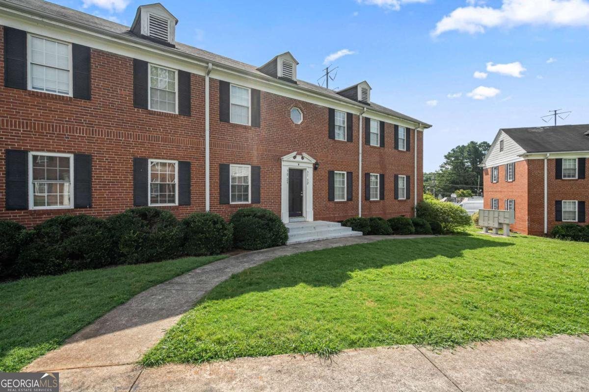 2367 Cascade Road Atlanta - 2