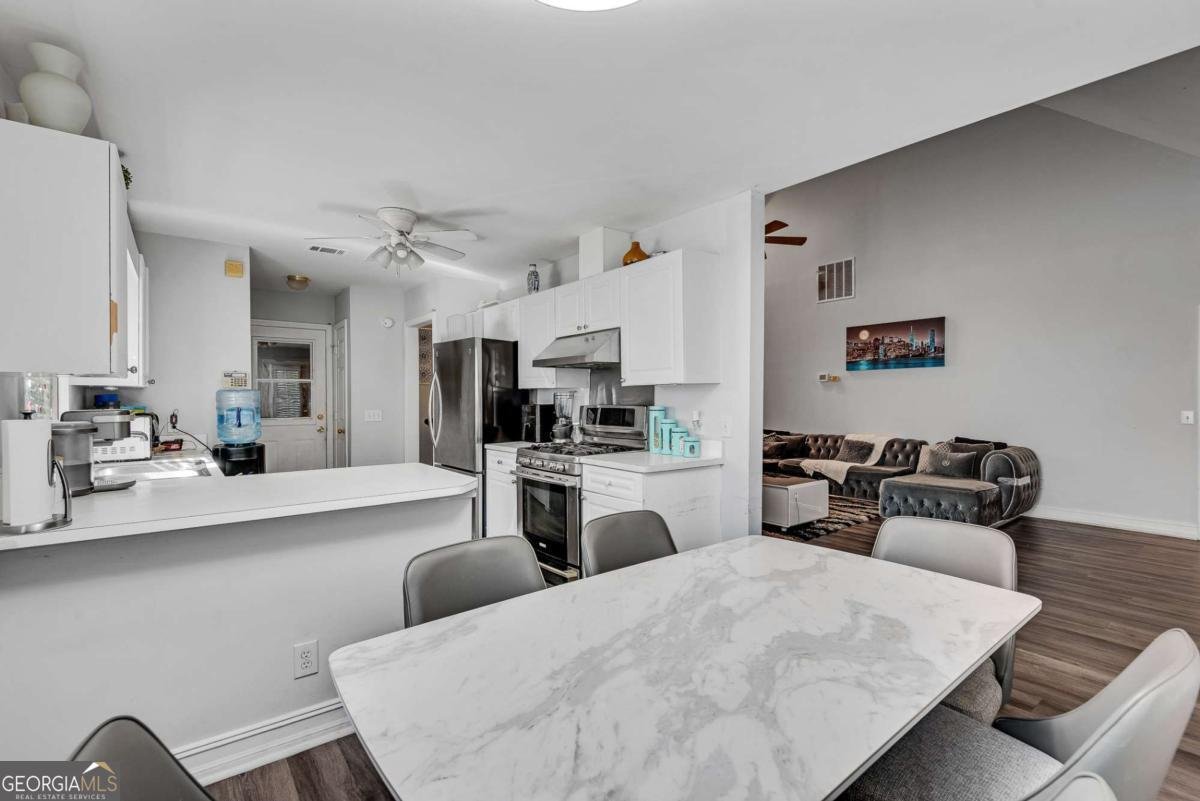 225 Morton Creek Circle Johns Creek - 8