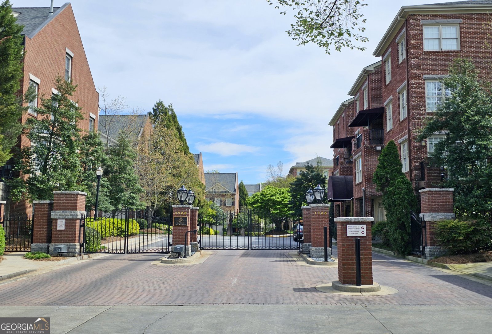 1735 Peachtree Street Atlanta - 17