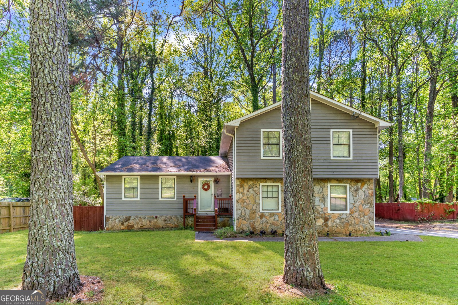484 Aberdeen Drive Stone Mountain - 2