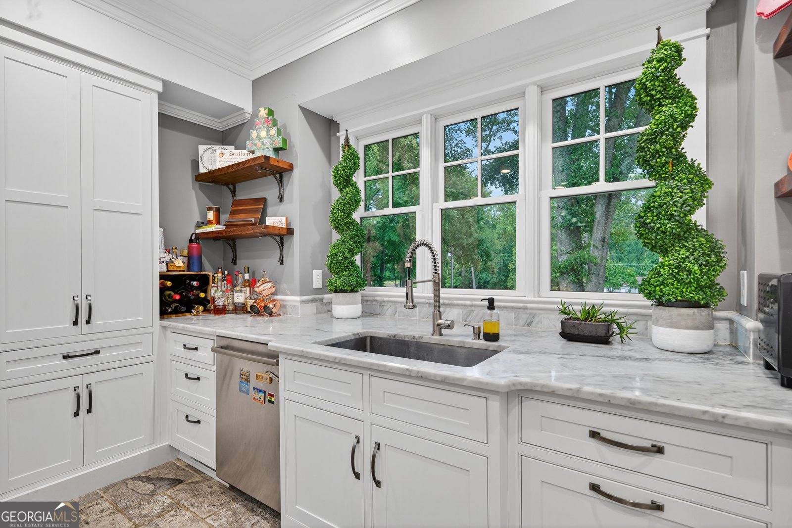 210 Lakeview Drive Milledgeville - 23