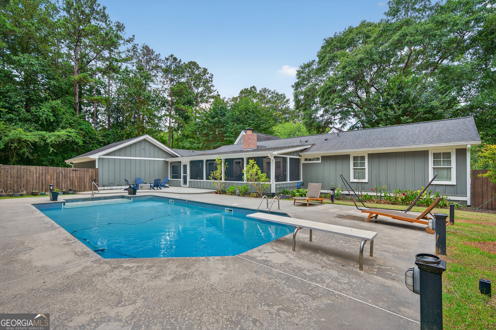 210 Lakeview Drive Milledgeville - 51