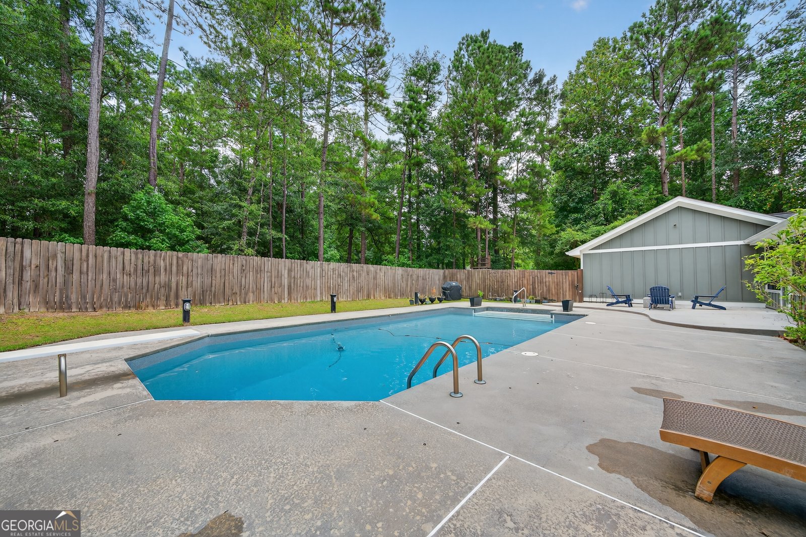 210 Lakeview Drive Milledgeville - 53