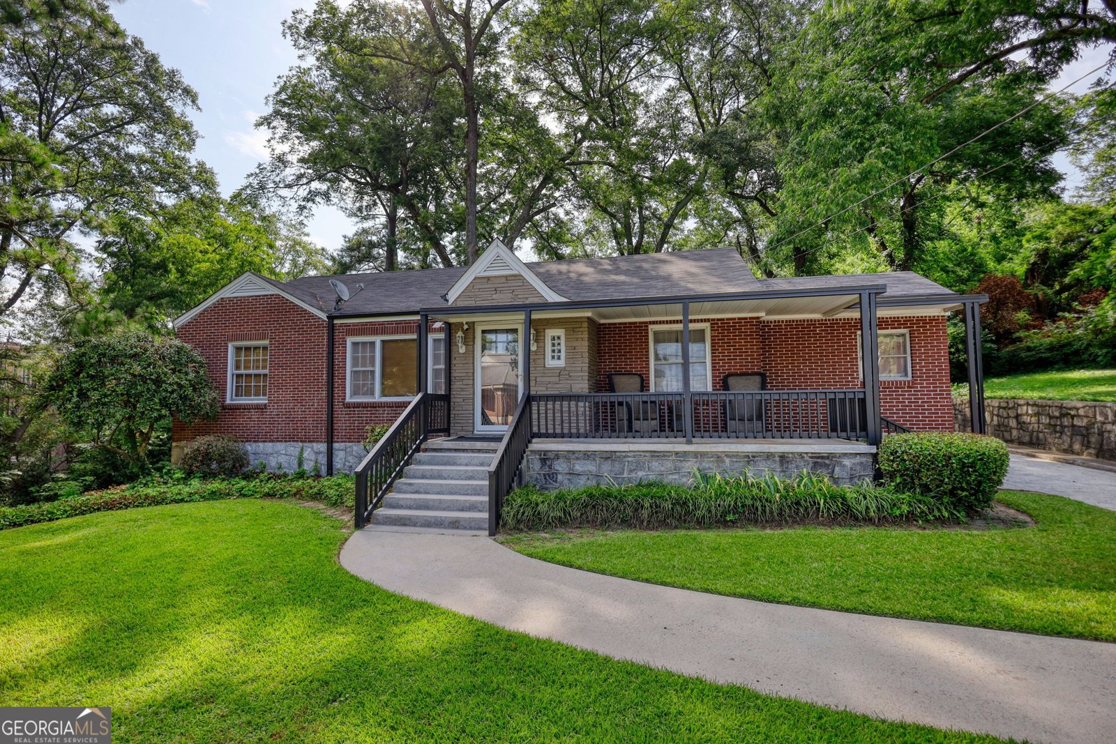 990 Oakland Avenue Conyers - 3