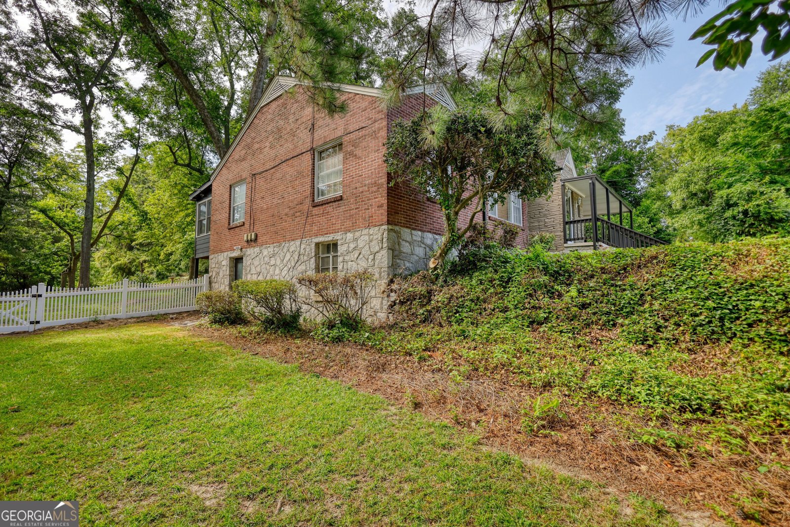 990 Oakland Avenue Conyers - 51