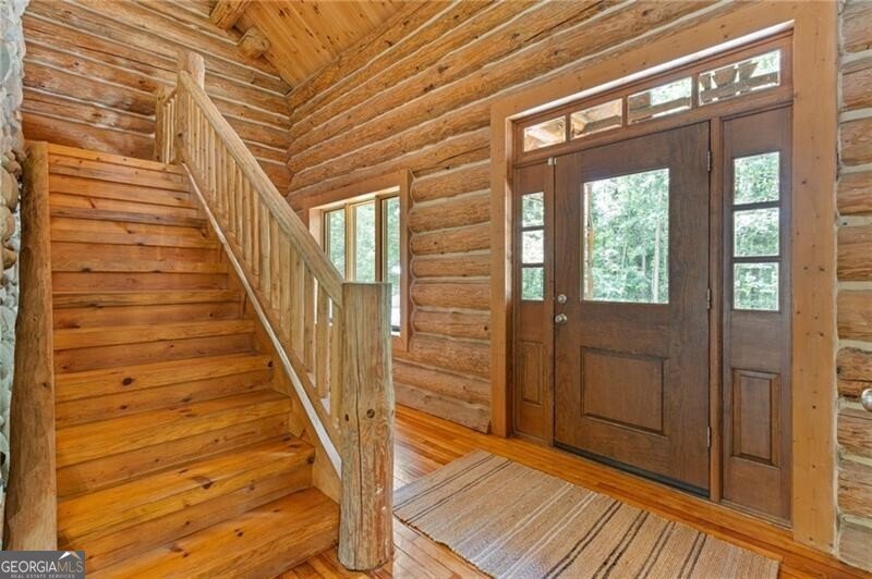 1355 White Road White - 16